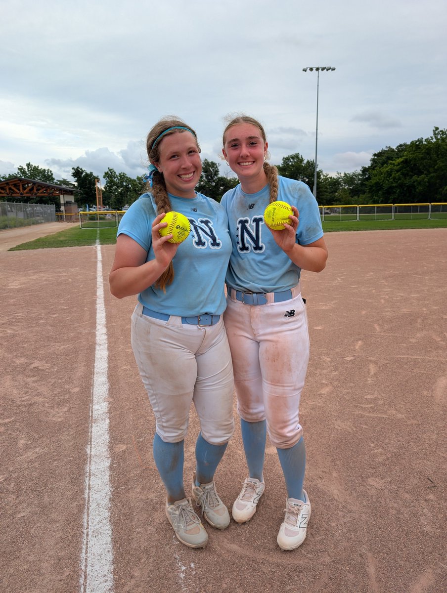 NeNational18U's tweet photo. 🌧️ Bracket play canceled, but a strong weekend of growth for our team at the Top Gun Heartland College Showcase! Finished pool play 2-1-1, highlighted by a come-from-behind victory with a walk-off win. https://t.co/5OiEMXoScC