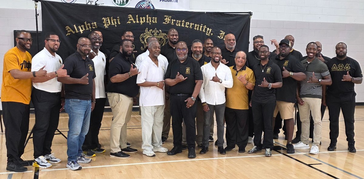 ADOSMD's tweet photo. ADOS Maryland attended the Men's Forum in Seat Pleasant, Maryland. Alpha Phi Alpha fraternity sponsored the event. The Topics: Food insecurity, Food swamps and how both affect Black men. 
Thank you for having us! https://t.co/wmRc4o7HGO