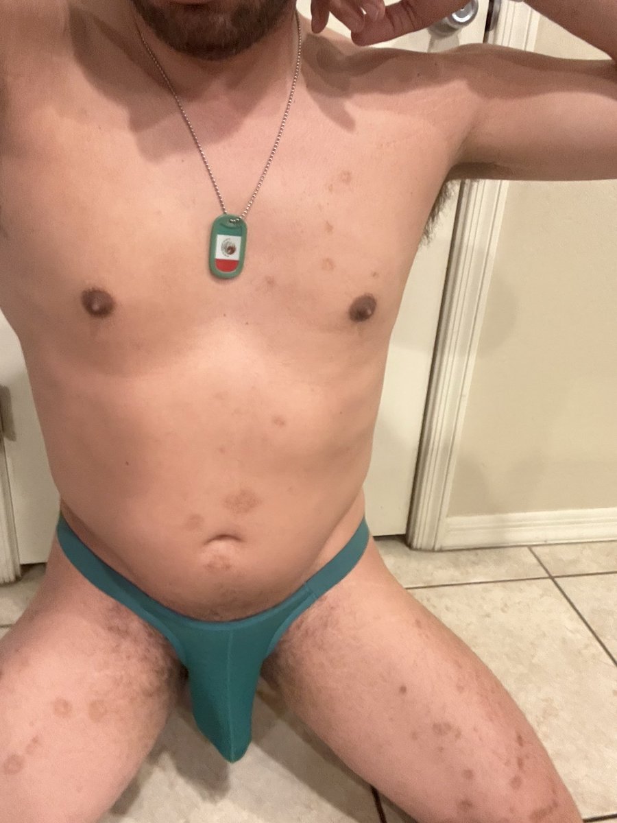 Trogeno0ae's tweet photo. Subday cash slave worship is the best partnof any sunday @mexicacashmastr love getting to kneel for my thing check and show you how much i worship you Papi. #Fundom #CashMaster #cashslave#walletdrain #cashcunt https://t.co/pQuYFjarMN