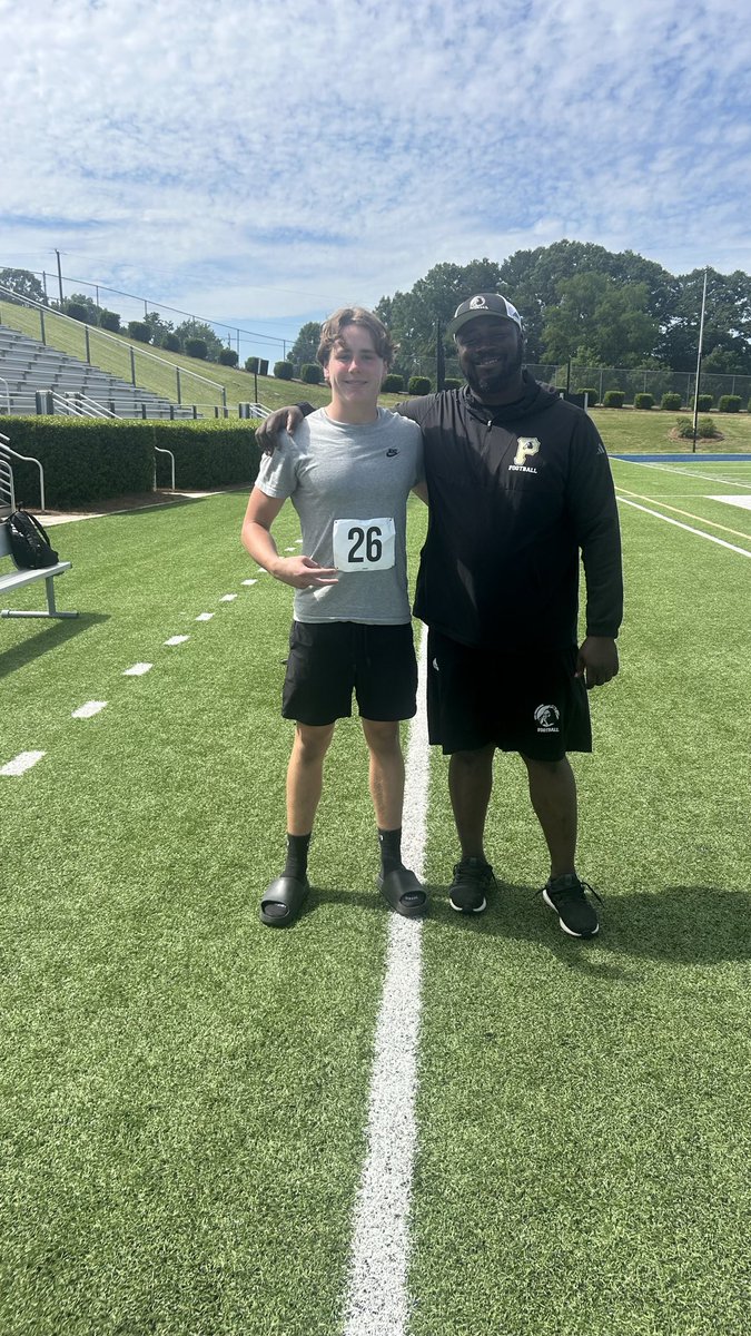 Lincoln_J45's tweet photo. Very grateful for the opportunity to compete at the wingate junior day showcase excited to keep working and gain more exposure @1BLancaster @FBCoachSeidel @KalebBaker90 @JMR_FBRecruits @Tcamp6011 @Coach_Neely @Coach_NHarris @CoachBFri29 https://t.co/3lX1jZ7Qq3