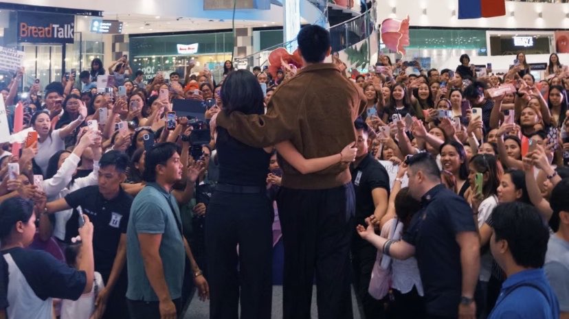 doughnbil's tweet photo. Congratulations @donnypangilinan @bellemariano02 for a successful tour in the PH!!!! More to come 🫂 https://t.co/0FpeIPH8p7