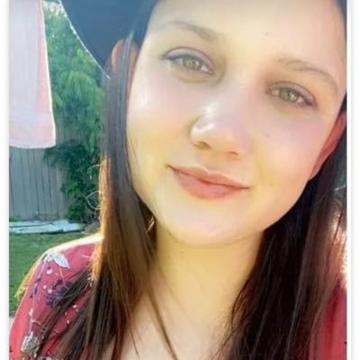 FilesReleased's tweet photo. @liz_veasey1 @jjfntbr @burgaoce @xaviercuz9 fuck me, xavier get you some fitties as mods cunt bc wtf is that https://t.co/qjc0QS474c