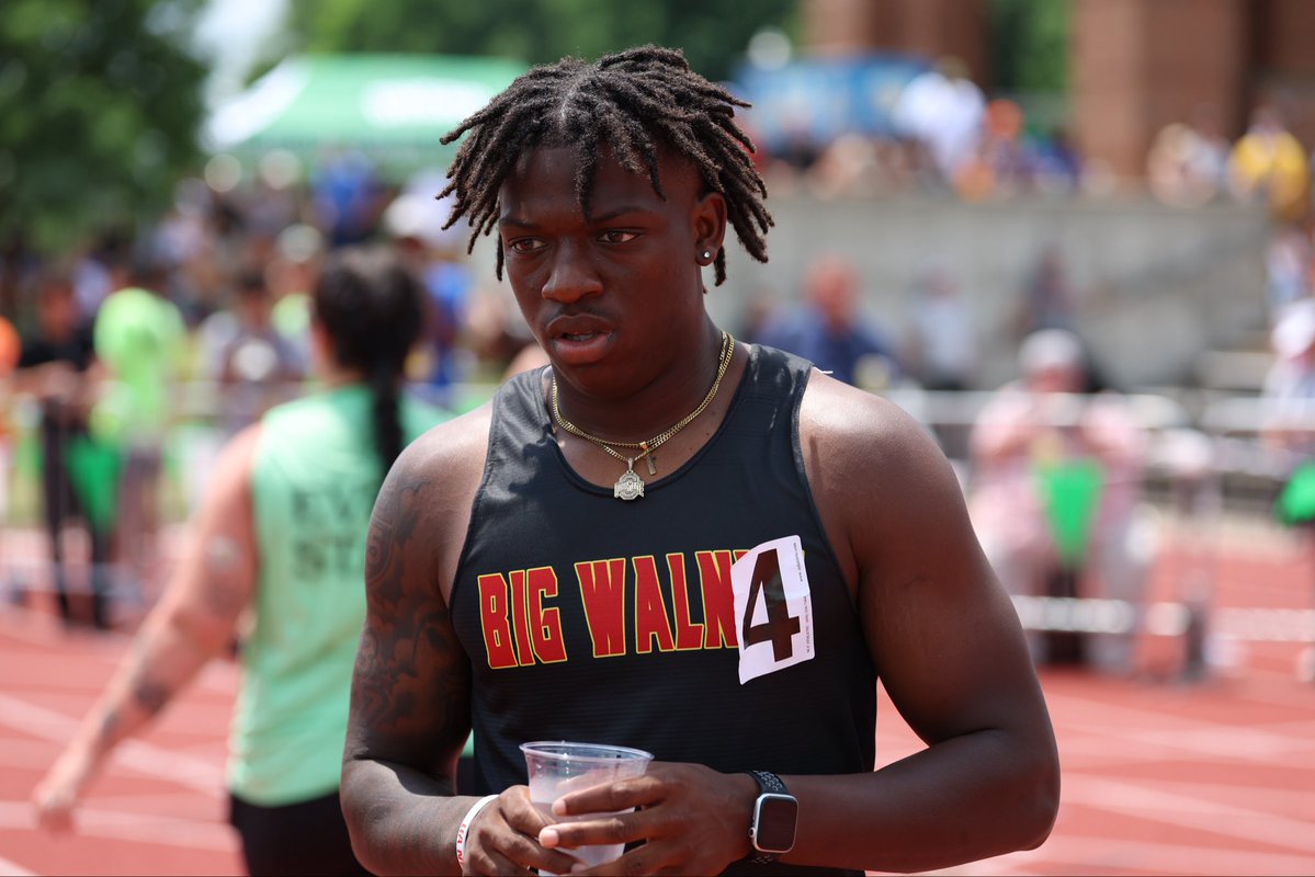 ThirdBeebe's tweet photo. Ohio State 5 ⭐️ WR commit Jamier Brown won 3 State Championships in track today

100-meter dash (10.42 seconds)
200-meter dash (20.91 seconds)
4x100-meter relay (41.53 seconds)

📸 @J_MillerTV https://t.co/POnhpbutbw