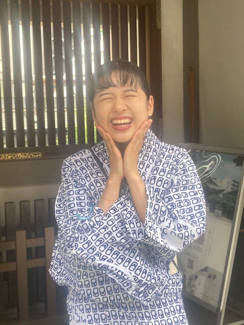 dreamcomestrue5's tweet photo. 謝楽祭2026 2/3

サインいただいたり、お写真撮影させていただり、美味しいもの食べたりと充実した時間✨ 
レモンティー、プリンアイス、アゲアゲパスタと全部美味しかった！
癒し系のさん喬師匠のサインが素敵で家宝だわ〜❤️ 
同じく癒し系で可愛いあまねさん発見💡覚えていてくださり感激。 https://t.co/uYShcw9NqW