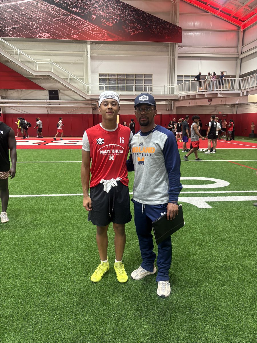 Braylon_Kelley1's tweet photo. After a good camp at UNL this afternoon and a great talk with @C0achV0n I’m blessed to have recieved my first offer from Midland. 

@LNSFootball @RingsNthingsCA @CoachBo2dahouse @MidlandU_FB https://t.co/A2QiijnxqF