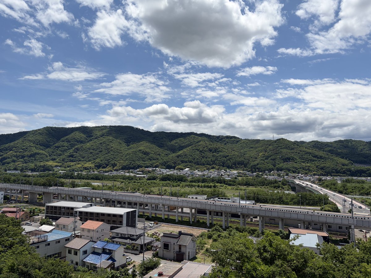 norio310's tweet photo. ちょいと前にはなるんですが東京→長野へ家族四人で引越しました。ツルヤの民として生きて行きます https://t.co/URpwptM7tX