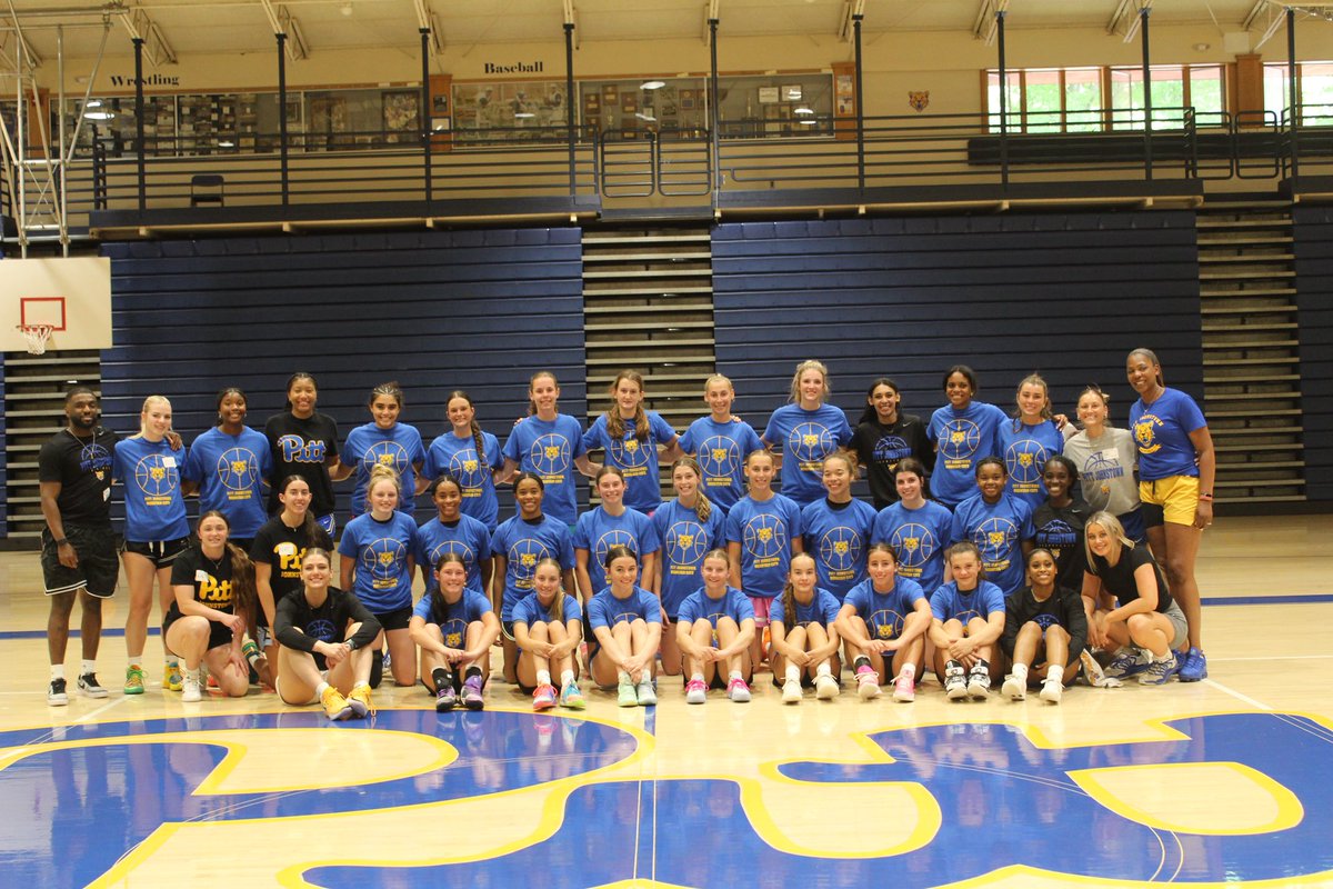 upj_wbb's tweet photo. That’s a wrap on Elite Camp! 🏀

Thank you to every athlete who showed up, competed, and gave maximum effort. We appreciate everyone who spent part of their Saturday with us.

See you next time! #EliteCamp #UPJWBB https://t.co/YITxILmKmw