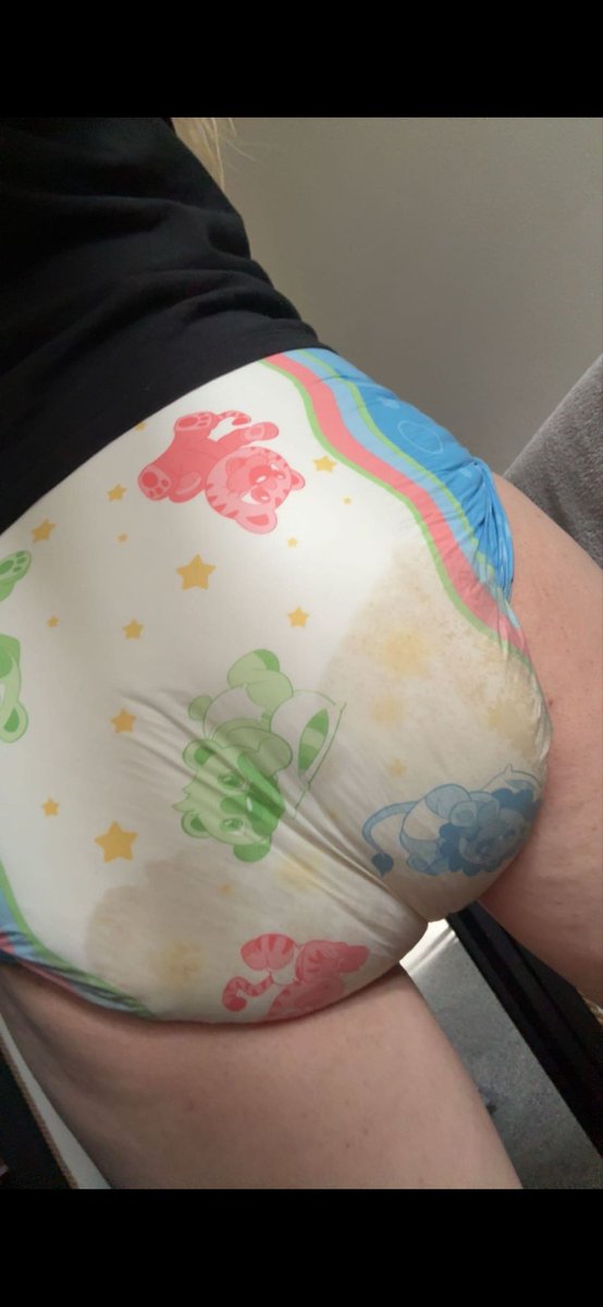 ABDL_Trans_F's tweet photo. @der5527 I need mine like that this is the biggest I’ve done https://t.co/9WZSUKMZti