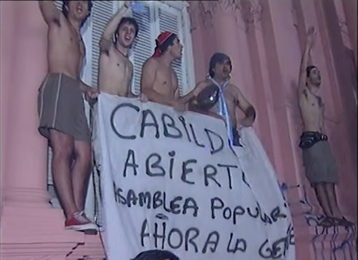_filosofi_'s tweet photo. todo acontecimiento se inscribe en el horizonte de una tradición: en 2001 se pedía CABILDO ABIERTO. https://t.co/zOWel6EbXo