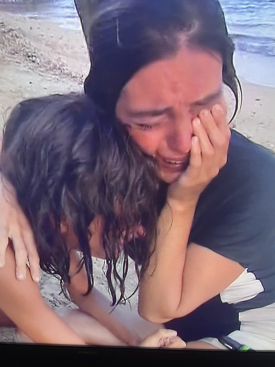 esceptikaa's tweet photo. Diferencias
Algunos no necesitan papelón para ser buenos supervivientes y saber encajar las nominaciones #ConexionHonduras14 https://t.co/IZvsz5Kx5K