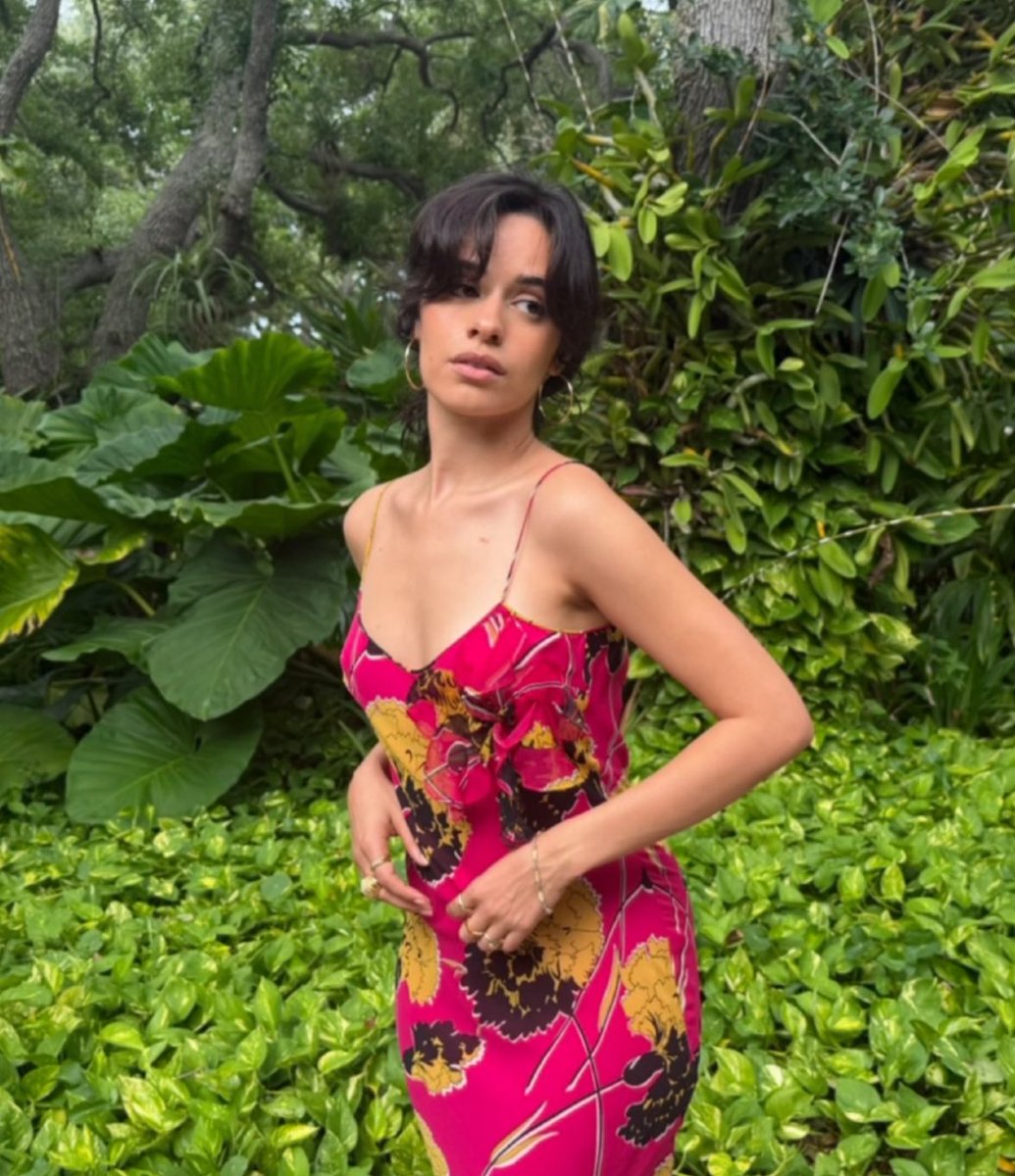 _inmusic_'s tweet photo. Camila Cabello looks beautiful in new photos. https://t.co/oKQxN9G29v