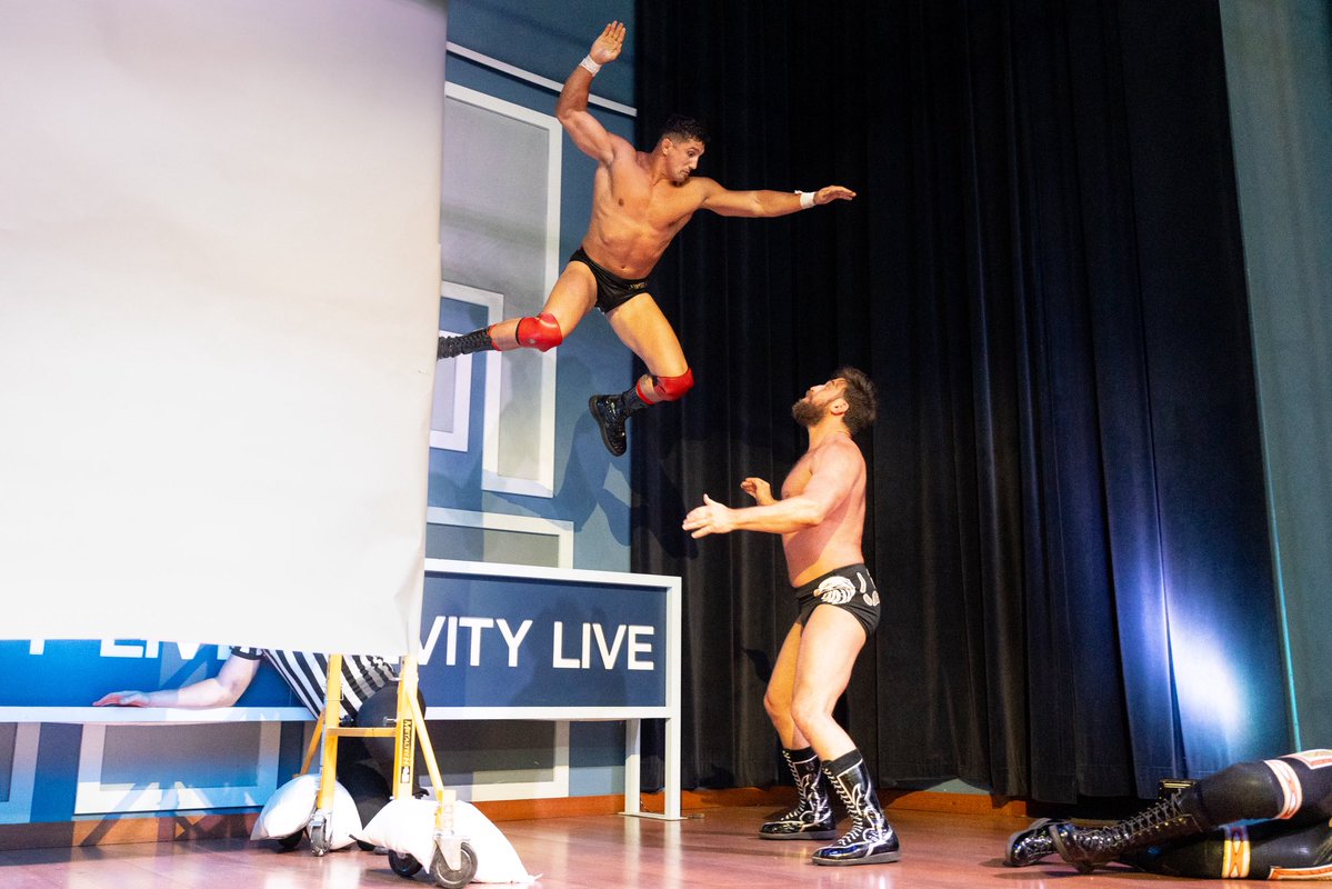 RealRayJaz's tweet photo. Take the leap. Eventually, you’ll land. #SundaySauce #JerseyLegend #Gotham #Win #Wrestle https://t.co/DtSazqYDLp