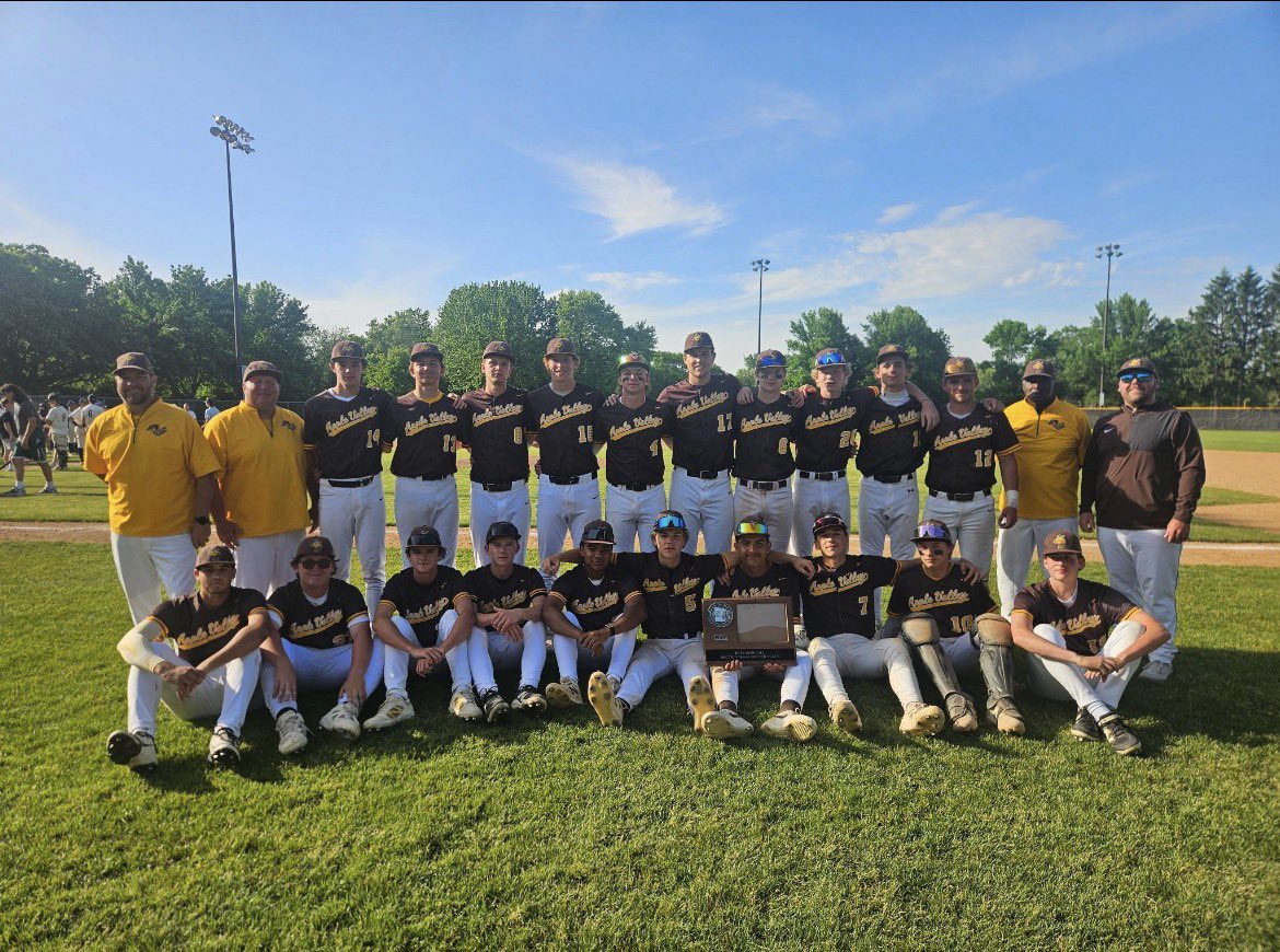 bchamberlain353's tweet photo. Had a great year with @AVBASEBALL  finishing 2nd in sections. 

Awards: SSC All Conference Honorable Mention  |  3AAAA All Section Team  |  Team Defensive Player of the Year  |  Team Scholar Athlete

I’m excited to get to work this summer playing for @MNHerdbaseball https://t.co/yddGldn3Sj