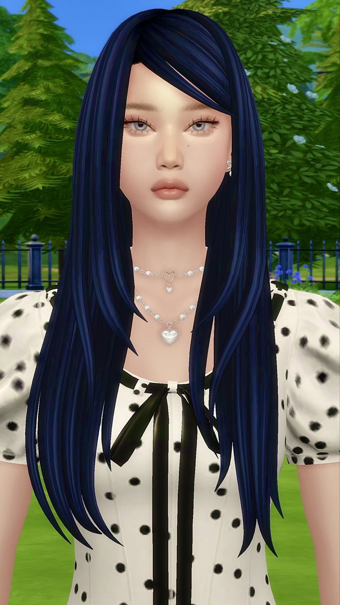 Enriques4cc's tweet photo. I created 5 new items inspired by Kpop fashion! its on my patreon for early access, in collaboration with Bluerosesims (she made the outfits hehehe) 🤍🤍🤍

🔗 https://t.co/OlzdcKtlqS https://t.co/8hQ6KP5tjU