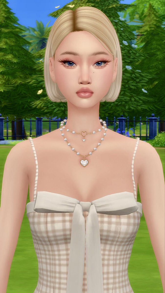 Enriques4cc's tweet photo. I created 5 new items inspired by Kpop fashion! its on my patreon for early access, in collaboration with Bluerosesims (she made the outfits hehehe) 🤍🤍🤍

🔗 https://t.co/OlzdcKtlqS https://t.co/8hQ6KP5tjU