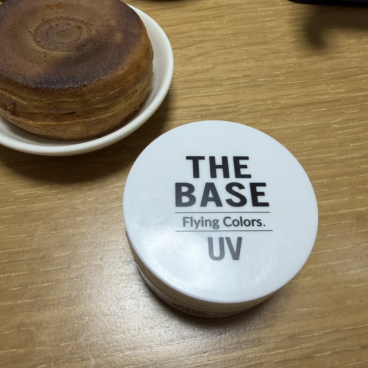 chiaki_Echo's tweet photo. フジヒルの朝、ウォータープルーフのスポーツファンデーション忘れたので、日焼け止めはTHE BASEだけで走った。
塗り直しなしで私の滝汗も、霧も雨も負けなかったのやっぱりすごい。 https://t.co/PsprAfwAaG