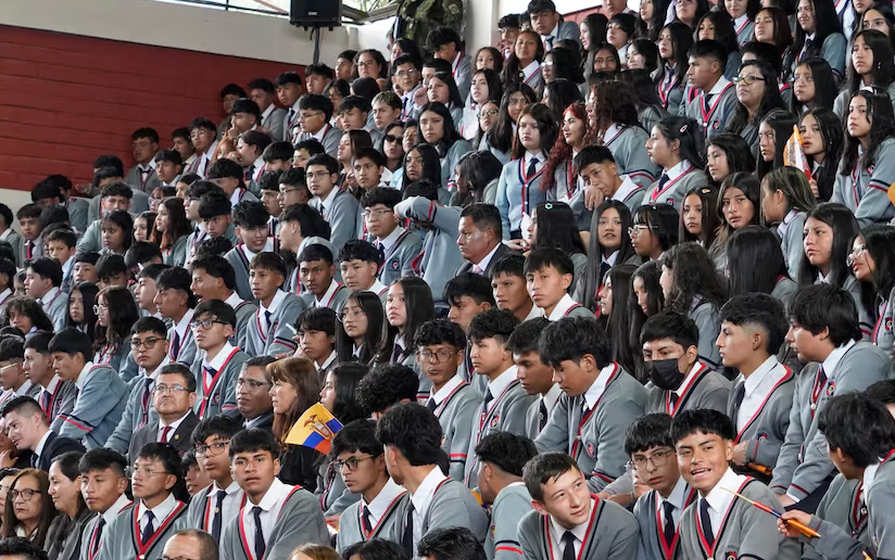Expedientes_ec's tweet photo. 🇪🇨 | El Ministerio de Educación aclaró que las actividades escolares de los sábados serán opcionales y no implicarán una ampliación de la jornada laboral.
https://t.co/j3QAfpD41h
#Educación #Ecuador #Docentes #Escuelas https://t.co/WE9RlJETOs
