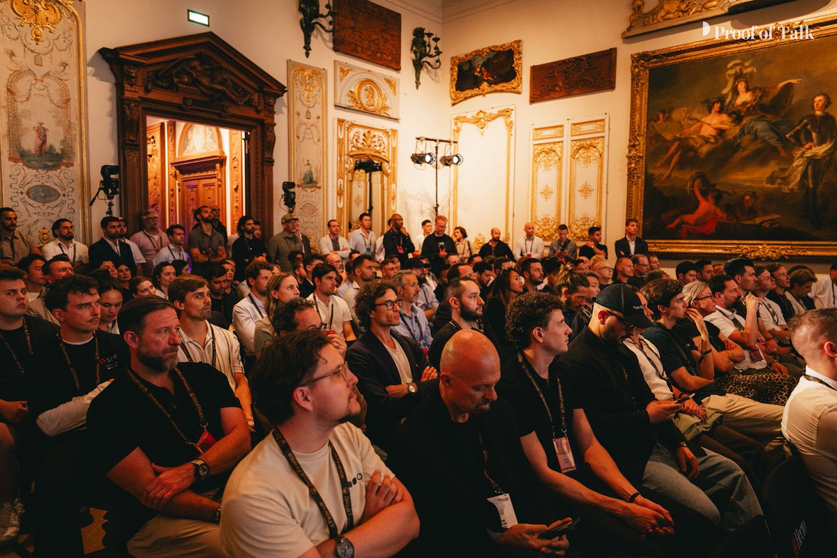Titannet_dao's tweet photo. A few more photos from Paris.

@proofoftalk 🙌

It was something special. https://t.co/D5BnI57VGz
