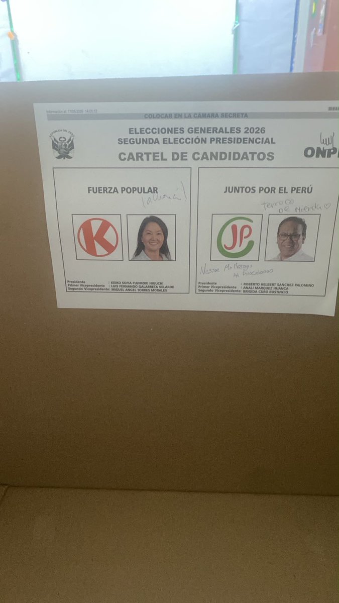HGS2030's tweet photo. @keikonova2026 @PorEstosNo2026 En Breña en el colegio Rosa de Santa María y en la facultad de la Universidad Nacional Federico Villarreal en Jesús María encontramos esta cédula. https://t.co/u9bWamTmDn