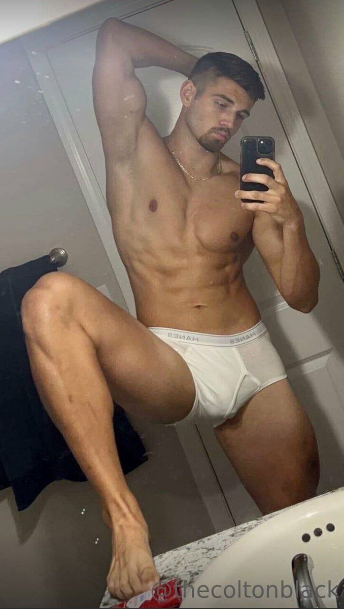 brycechapworld's tweet photo. https://t.co/1i6c3BaDTW https://t.co/AMWu7J4uP2