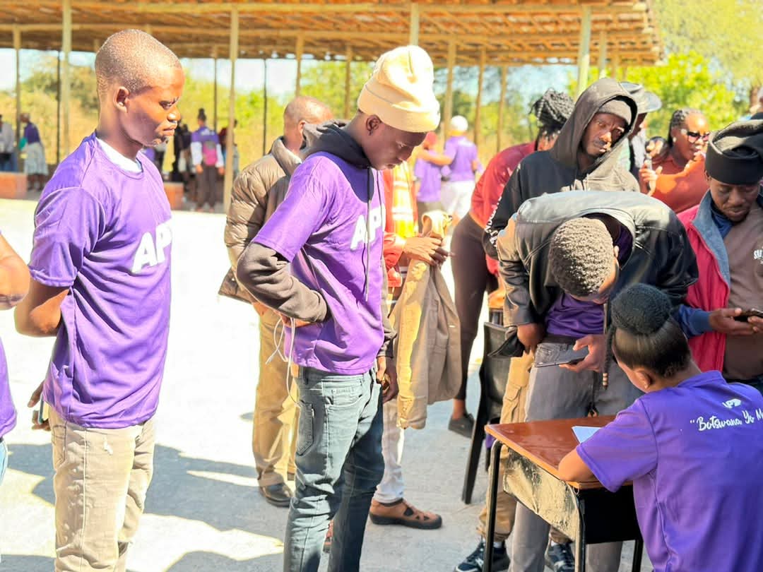 NewBotswana's tweet photo. We were honoured to welcome community leaders, professionals, entrepreneurs, and other distinguished members of the region who have chosen to be part of our growing movement. Their decision reflects a shared belief in the values, vision, and future we are building together. https://t.co/eXTykLuHOh