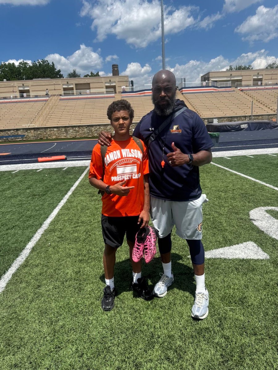 Zy Davis tweet media