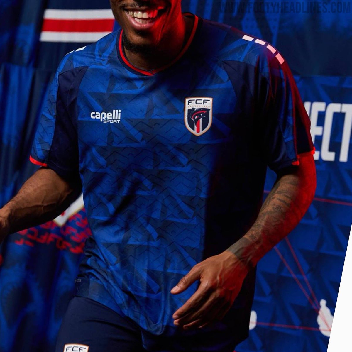 FutHoops's tweet photo. Una semana para el debut de La Roja!

España 🇪🇸 - Cabo Verde 🇨🇻

Pide tu camiseta fácil y rápido 📲

Envío, dorsal y parches incluidos 👀 https://t.co/ynk4IxK210