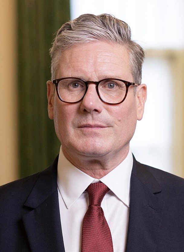 biggle1908's tweet photo. This is Keir Starmer.
Keir doesn’t like the indigenous British people.
He does like the tax they pay.
He uses the tax they pay to pay for illegal migrants.
Keir likes illegal migrants.
Keir is a little bit silly.
Don’t be like Keir. https://t.co/WN7tv5eJpP