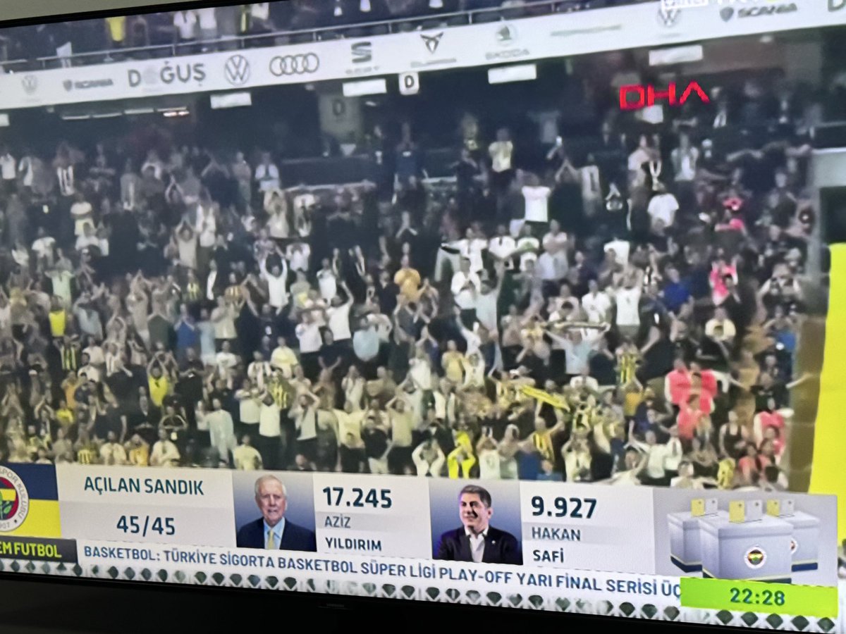 mATC_77's tweet photo. SEVİYORUZ SENİ BABAAAA https://t.co/L81oqKWAUw