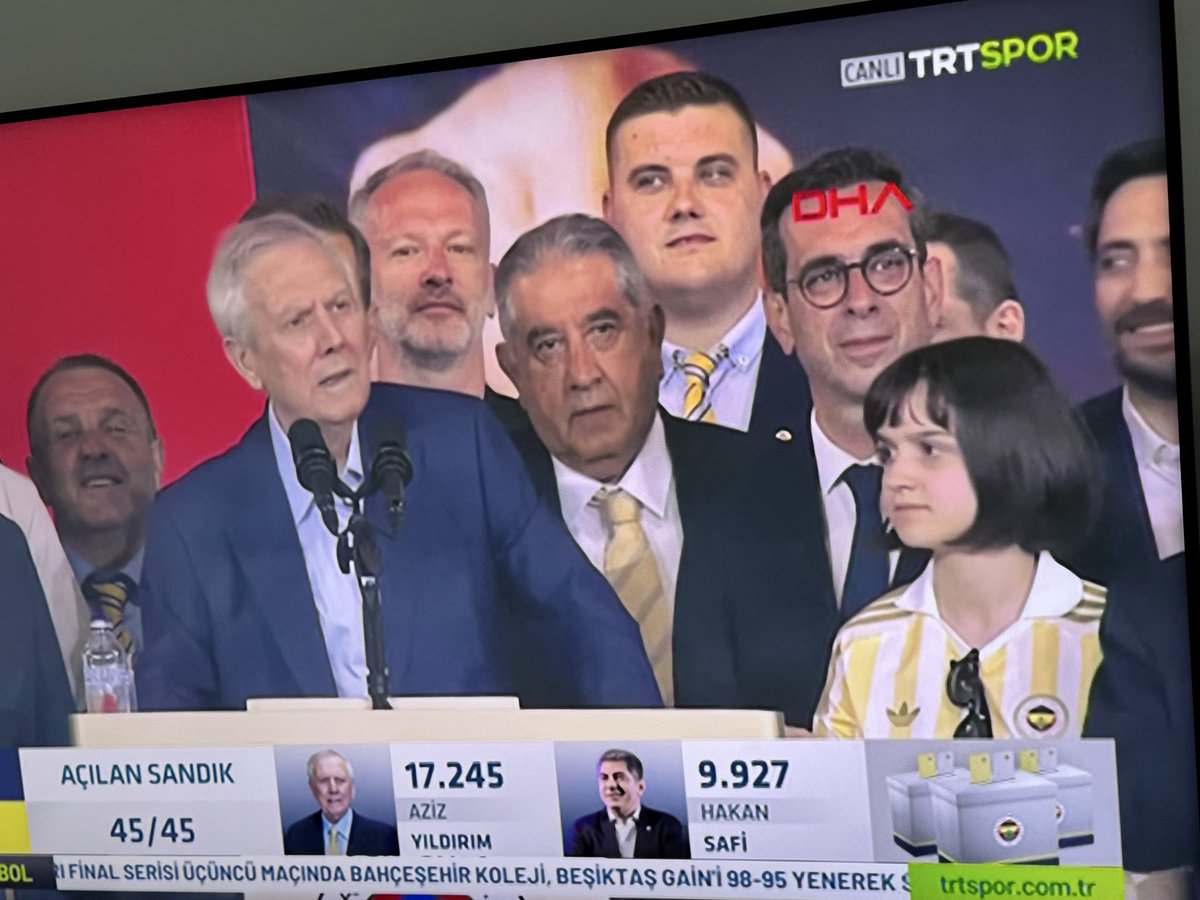 mATC_77's tweet photo. SEVİYORUZ SENİ BABAAAA https://t.co/L81oqKWAUw