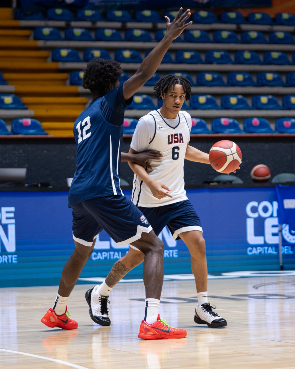 usabjnt's tweet photo. The Prep for Golden Glory ⭐️💪

The 🇺🇸 #USABMU18 will face 🇨🇦 Canada TONIGHT at 10 pm ET in the #U18AmeriCup Final! https://t.co/6AHVxyoQvM