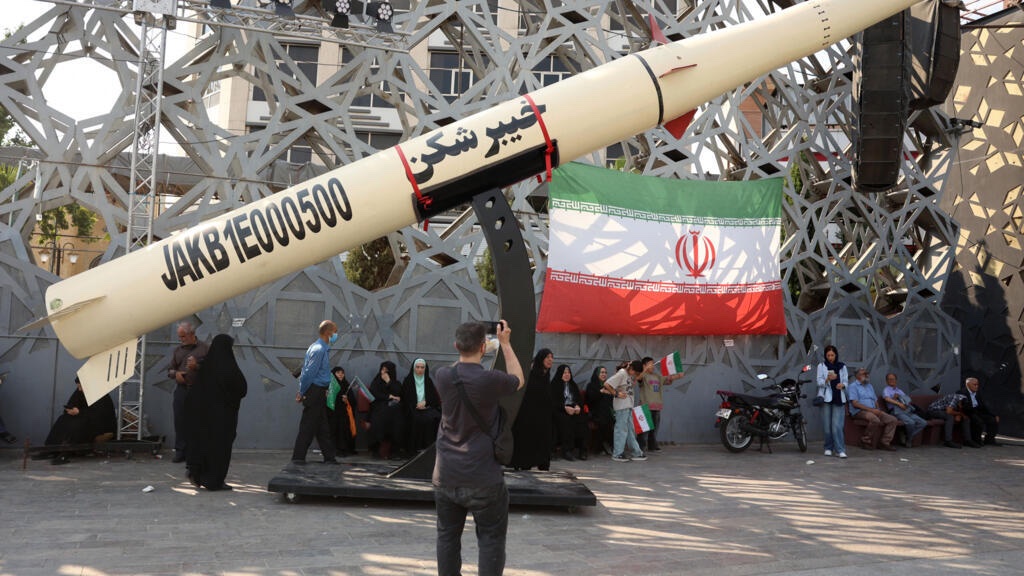 CerfiaFR's tweet photo. 🚨🇮🇷🇮🇱 FLASH | Les écoles seront fermées demain en Israël après les tirs de missiles iraniens. https://t.co/aYVgR8JXRh