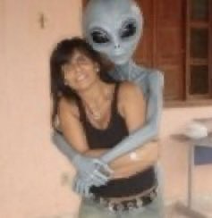 _gaysoconfusing's tweet photo. gente se algum amigo te mandar uma mensagem com potencial de frase de efeito, espera pelo menos 2 minutos pra responder pq pode ser que ele esteja procurando uma figurinha pra mandar em seguida sabe https://t.co/PXw9piAXgU