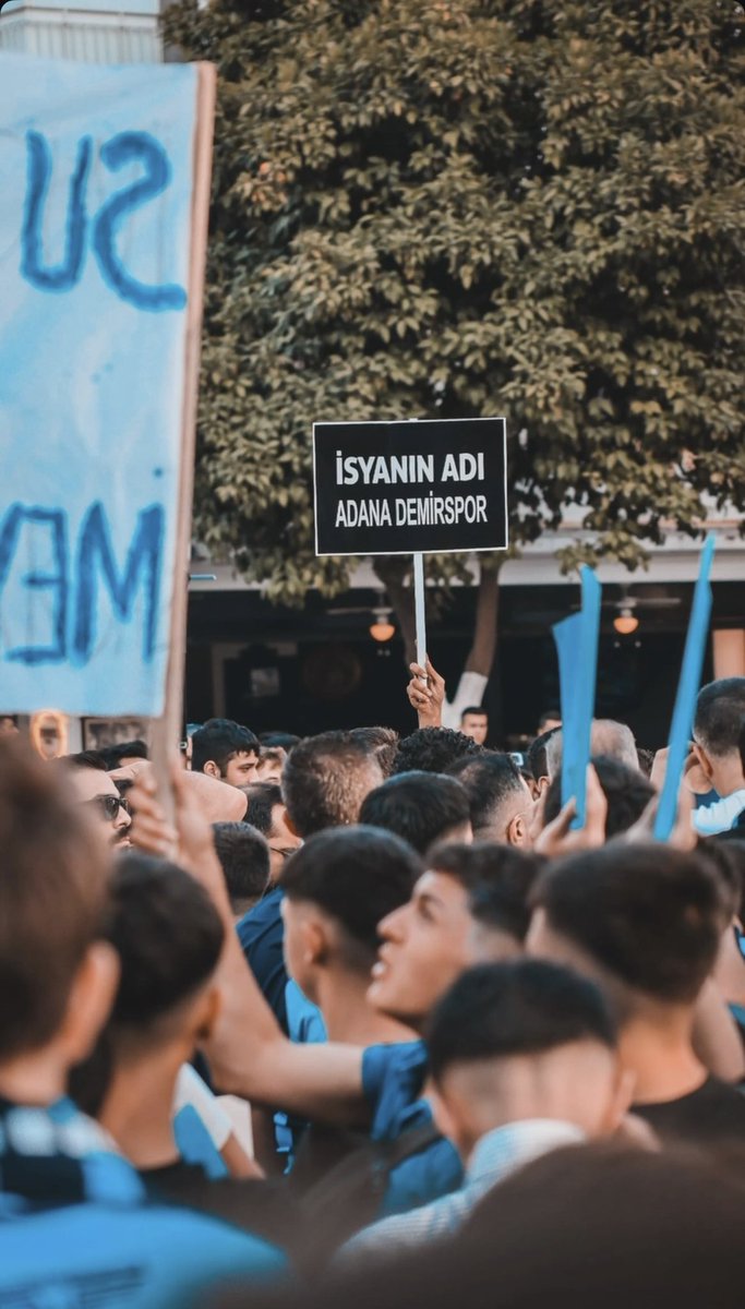 burakbaka__'s tweet photo. İSYANIN ADI ADANA DEMİRSPOR ! 👊 https://t.co/Q1UEHHYLbt