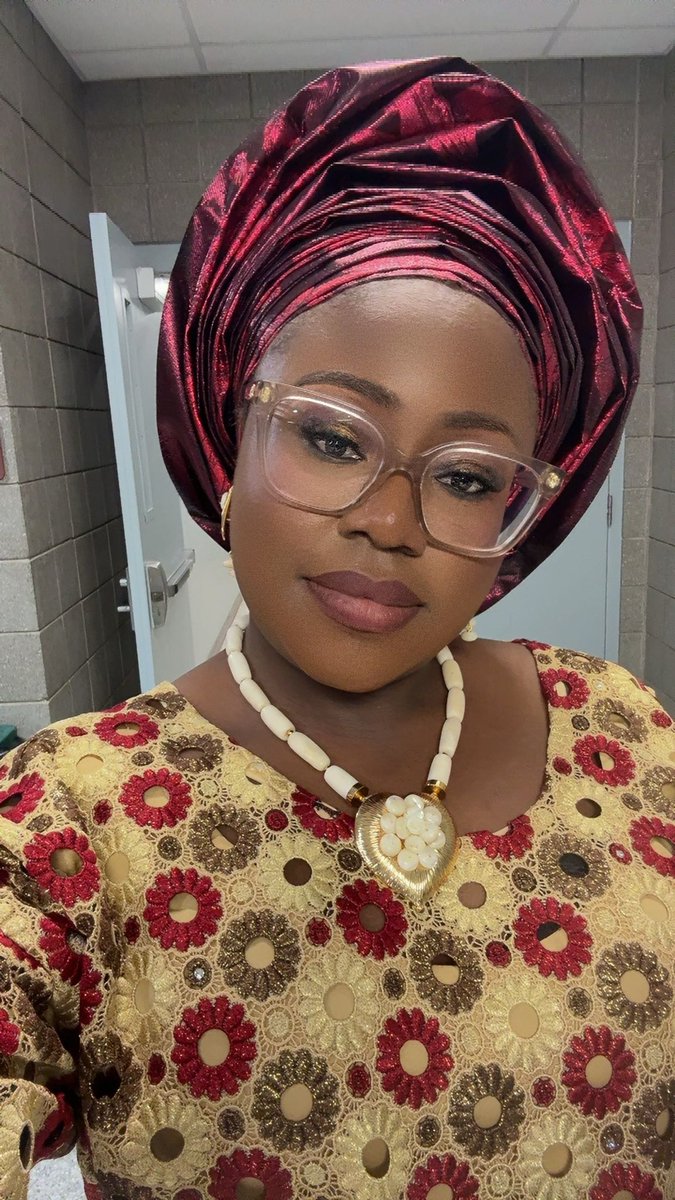 FavorGrace90's tweet photo. Y’all know i stay representing and celebrating my culture💃🏾❤️ I can see all the tags coming in😁Winners will be picked in 3…2…1… tadaaa!🎉😂 #IroAndBubaFashionFrenzy . Only one Olori Dansay #AngelT https://t.co/SKrj75LAzj