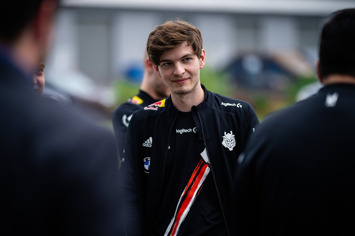 Sheep_Esports's tweet photo. BROKENBLADE 🇹🇷🇩🇪 BECOMES THE SECOND-MOST DECORATED PLAYER IN LEC/EU LCS HISTORY WITH 11 TITLES!

He is now tied with Mikyx 🇸🇮 in total titles! https://t.co/KpTz31nXpc