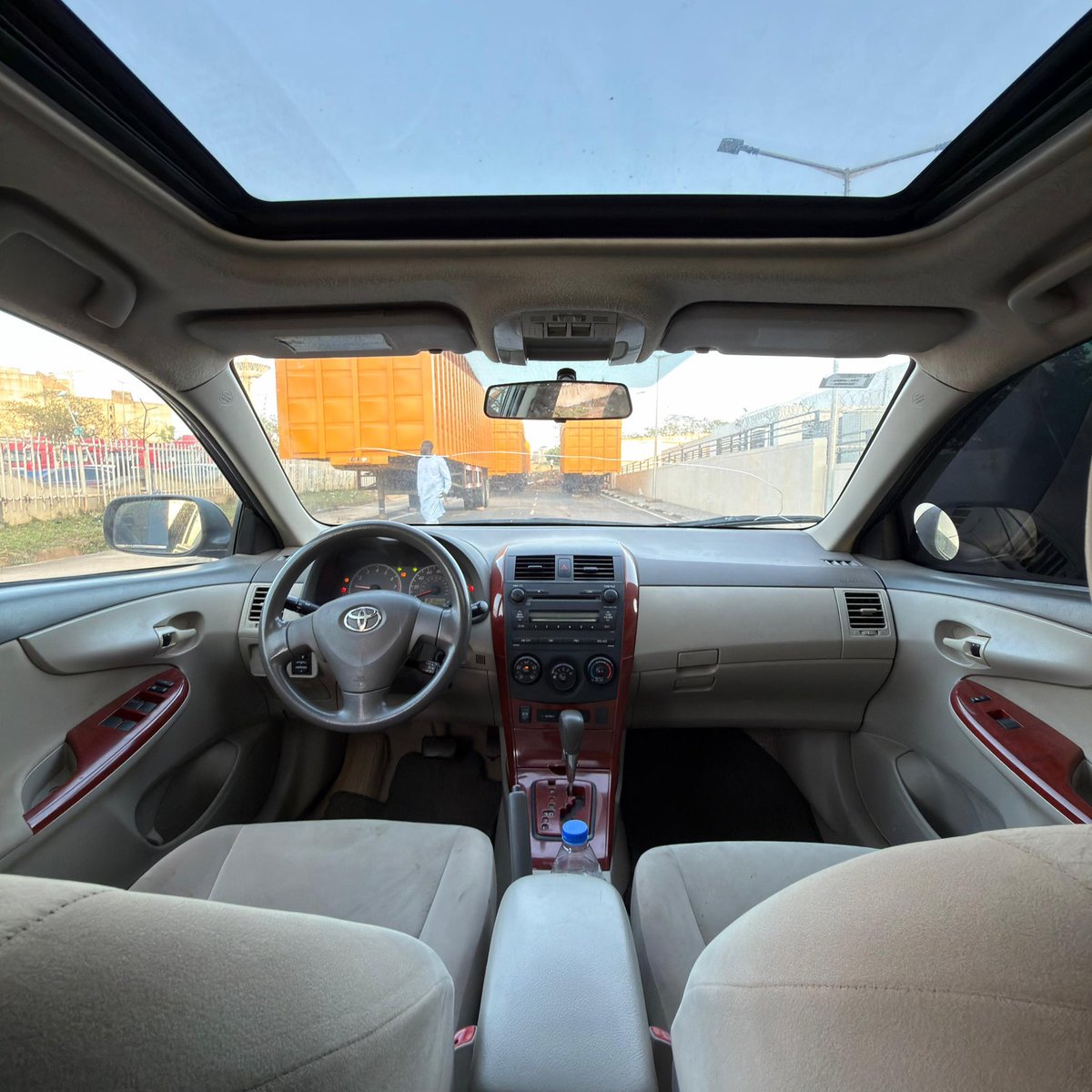 Automall_ng's tweet photo. Extremely clean Toyota Corolla 
2008 model 
Price:8m
Duty: paid 
Location: Abuja 
@abujastreets @__yellows @Carsnationn 
Retweet pls🙏 https://t.co/E70x3ARyf9