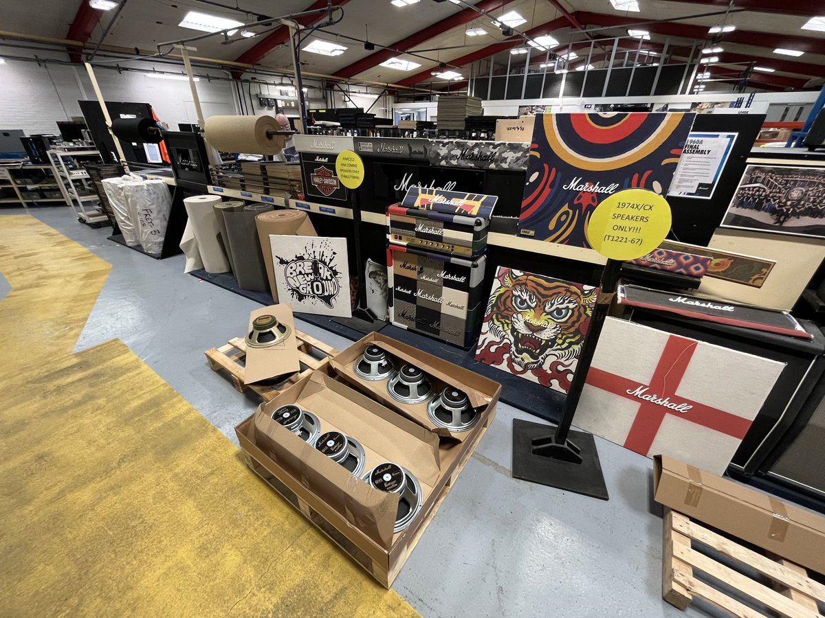 red_puma's tweet photo. @AlanBuck_DG @OCHA_Telecaster I visited the factory earlier this year, here they are being made. https://t.co/uO96CMhPUW
