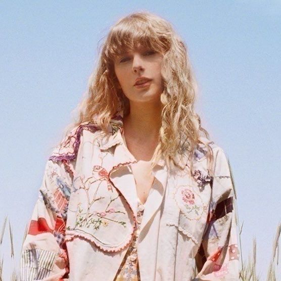TheSwiftSociety's tweet photo. 🚨| Taylor Swift’s “I Knew It, I Knew You” music video is now on YouTube. https://t.co/qLEa83s3PL