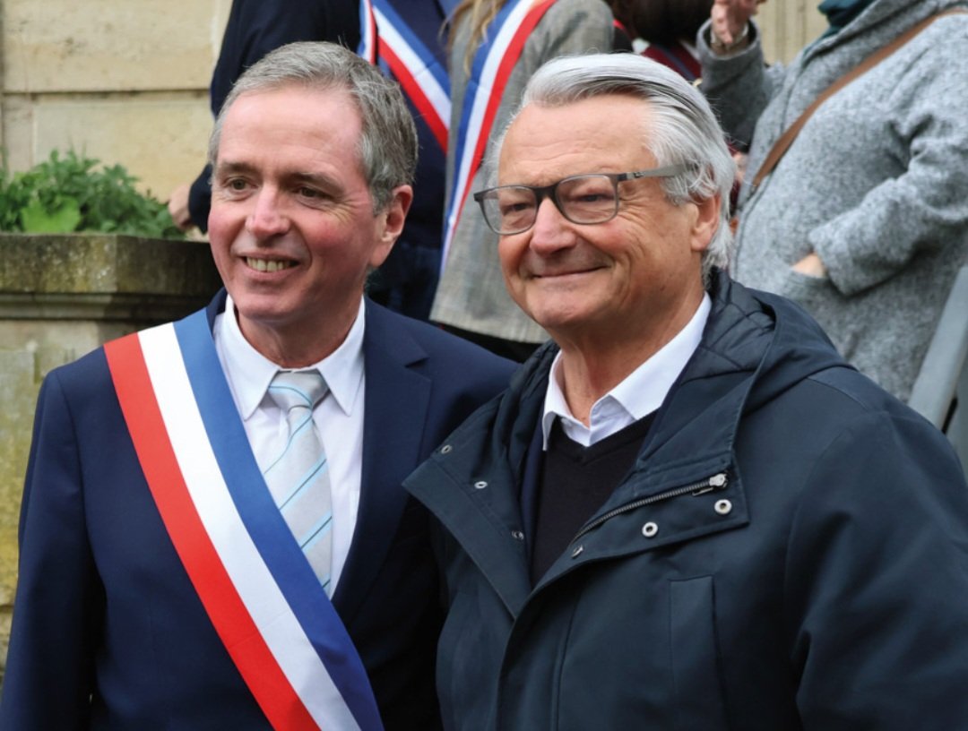 lasouriciere33's tweet photo. @silvano_trotta Ce n'est que la partie visible. 
Pour la #Corruption, nous avons les #CascadesdeGaronne, où 25 millions € ont profité au promoteur Patrice Pichet. Qui lui-même irrigue les sociétés de conseils de politiques.
Et la justice ne voit rien et cherche du budget....
@french_report78 https://t.co/xfCBvt4b3R