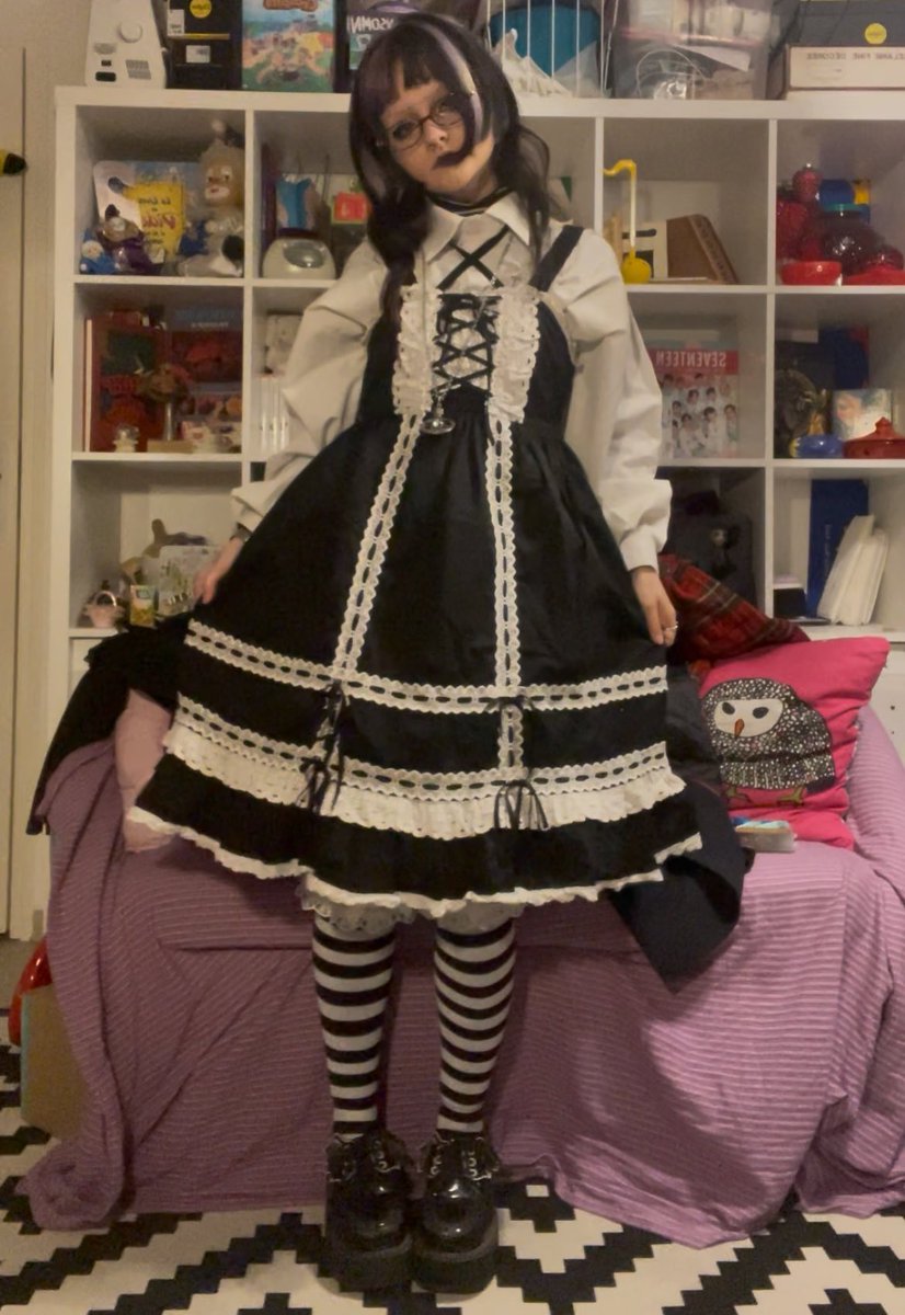 mizerdreams's tweet photo. happy #internationallolitaday ✧˚ ༘ ⋆｡˚ https://t.co/QwzK4cjuHN