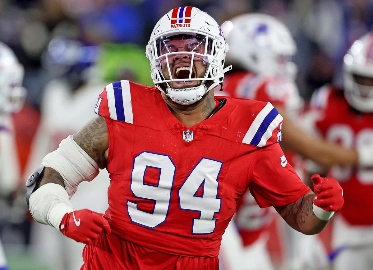 BostonCream's tweet photo. Cory Durden more days until Patriots football. https://t.co/BwwXfvJ8it