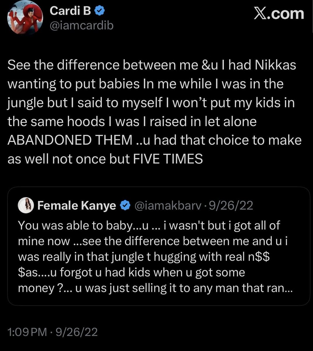 EyemNoel's tweet photo. This Why Iont Understand Why Twinkle Toes Keep Wanting To Bother Her Her Mouth Is Nasty 😭 https://t.co/KfAqXBZodM