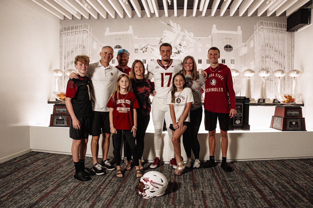 Lflahertyqb17's tweet photo. Had an unbelievable OV experience this past weekend, Thank you @FSUFootball @Coach_Norvell @CoachJesseStone 🍢🍢!! 

Nole Nation go check out the recent IG post thank you all and God bless 🍢🍢 !!!
 https://t.co/FJfVtf7VVp https://t.co/Ed7AElfiU2