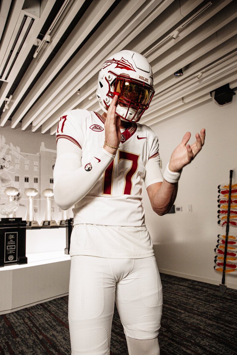 Lflahertyqb17's tweet photo. Had an unbelievable OV experience this past weekend, Thank you @FSUFootball @Coach_Norvell @CoachJesseStone 🍢🍢!! 

Nole Nation go check out the recent IG post thank you all and God bless 🍢🍢 !!!
 https://t.co/FJfVtf7VVp https://t.co/Ed7AElfiU2