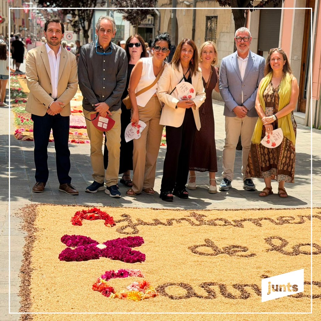 JuntsxLG's tweet photo. Bon Corpus #laGarriga!🌸 https://t.co/x9aUP9edDP