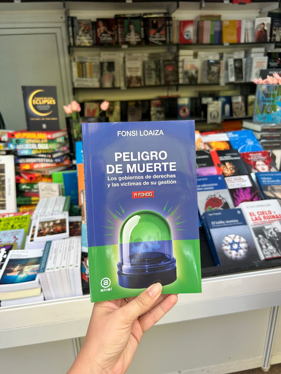 FonsiLoaiza's tweet photo. Siempre que podáis acudid a vuestra librería de barrio.

https://t.co/xRWk4iKXg1 https://t.co/fBxnPdil3X