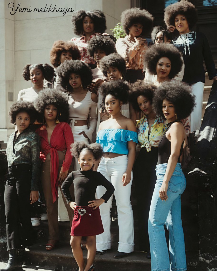 PlanetGlitch87's tweet photo. @BlackAndNative1 These damn businesses wouldn’t even exist. If black women just grew their own damn hair like they used to. https://t.co/v4OOxIbHRL