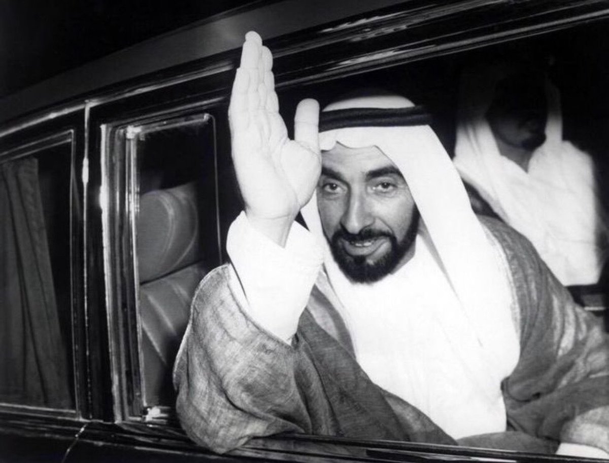 IIIInoea's tweet photo. زايد على كل العرب بالوفا زاد ❤️🇦🇪
#إلا_زايد https://t.co/lcLCqBo47I