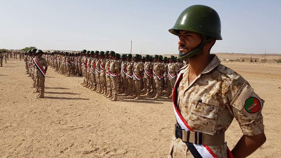 Generalmgdashi's tweet photo. في هذه الذكرى الغالية، نتذكر بفخر واعتزاز تضحيات كل رفاق النضال؛ أولئك الأبطال من رجال الجيش والمقاومة الشعبية والقبائل الأحرار الذين صنعوا بتضحياتهم في خنادق الدفاع عن الكرامة . 
حيث لم يكن الجيش يقاتل معزولاً، بل حظي بظهير شعبي صلب،تلاحمت  فيه السواعد، وخط الأحرار بدمائهم الزكية طريق الحرية.